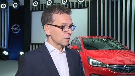 Pod koniec września Opel uruchomi w Gliwicach masową produkcję nowej Astry V. W salonach auto pojawi się pod koniec października