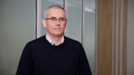 Infrastruktury ładowania elektryków przybywa w szybkim tempie. Inwestorzy jednak napotykają szereg barier