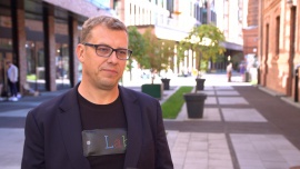 Ekrany w sklepach zmieniają rynek marketingu. Sieci handlowe konkurują z tradycyjnymi mediami News powiązane z Reklama